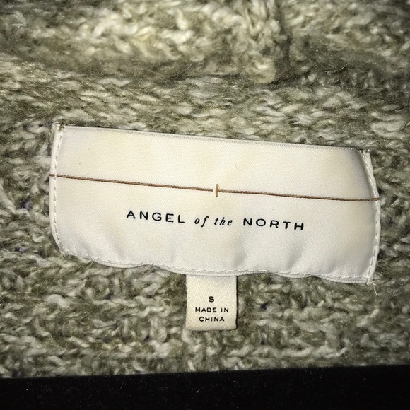 Angels of the North Beige Sweater - Picture 3 of 3